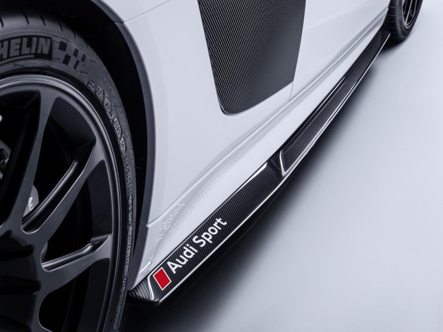 Детали экстерьера Audi R8 V10 Performance Parts 2017 года  (WW) (фото 13 из 14)
